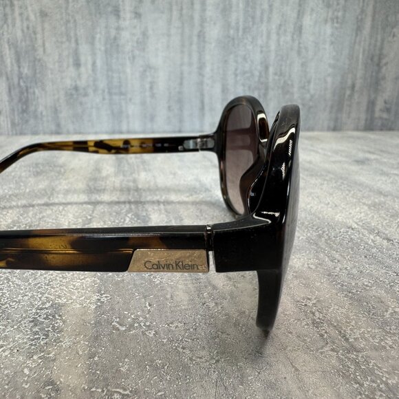 Calvin Klein Sunglasses R710S 206 Tortoise 58 [] 16 135 Light Scratches Frames - Picture 5 of 13
